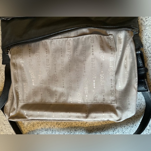 Margot All Black Leather Purse, Handbag - Picture 4 of 12